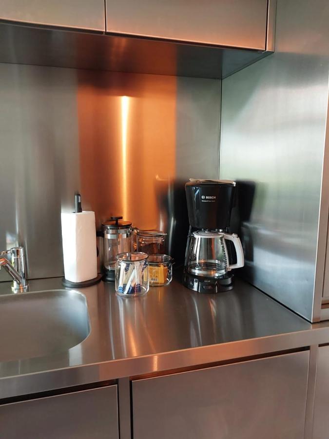 Spacious Two-Bedroom Apartment In The City Center Krakkó Kültér fotó