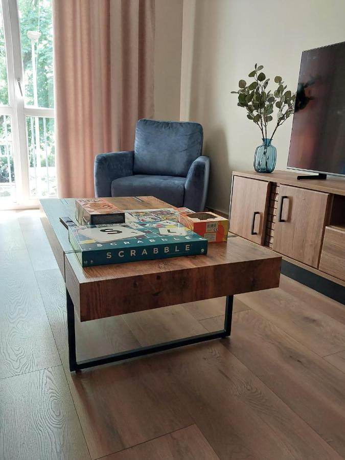 Spacious Two-Bedroom Apartment In The City Center Krakkó Kültér fotó